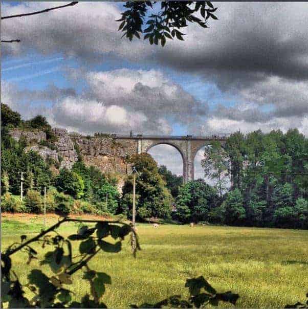 saut elastique vendée viaduc coquilleau pays de la Loire bretagne Nantes Poitiers, île de ré, La Rochelle bon cadeau saut elastique vendée